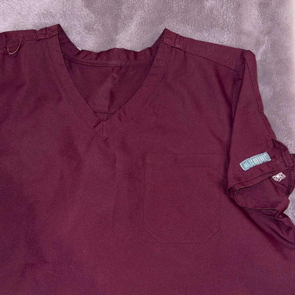 Med Couture Scrub top